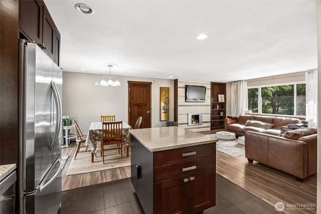 3917 240th Street E, Spanaway, WA 98387