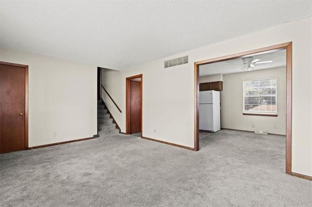 11213 Myrtle Avenue, Kansas City, MO 64137