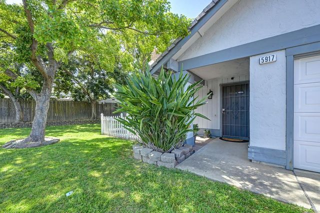 5917 Tupelo Dr, Citrus Heights, CA 95621