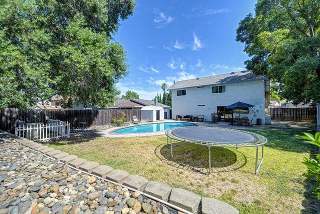 5917 Tupelo Dr, Citrus Heights, CA 95621