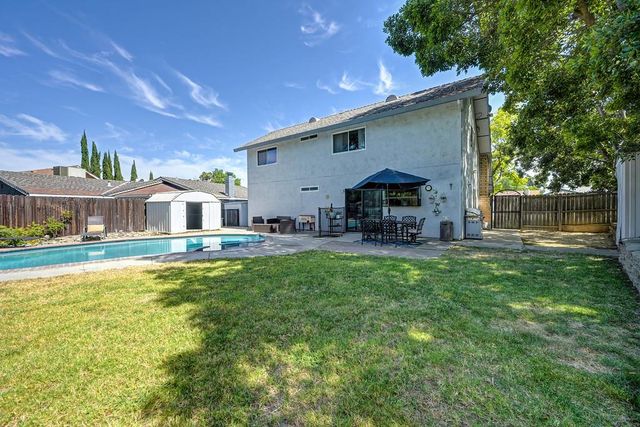 5917 Tupelo Dr, Citrus Heights, CA 95621