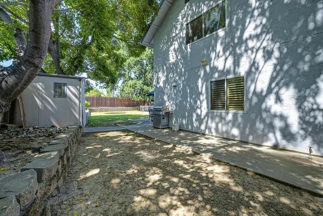 5917 Tupelo Dr, Citrus Heights, CA 95621