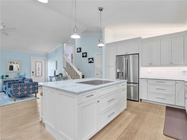 188 Columbus WAY, Marco Island, FL 34145