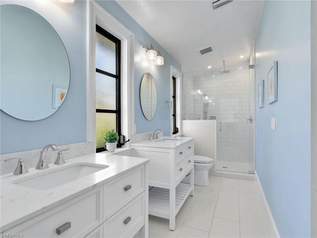 188 Columbus WAY, Marco Island, FL 34145