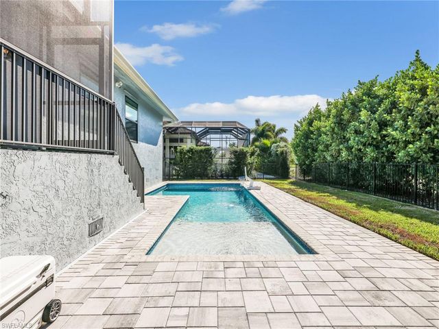 188 Columbus WAY, Marco Island, FL 34145