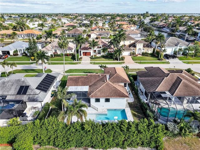 188 Columbus WAY, Marco Island, FL 34145