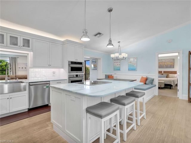 188 Columbus WAY, Marco Island, FL 34145