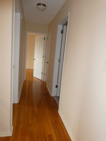 195 West Walk, West Haven, CT 06516