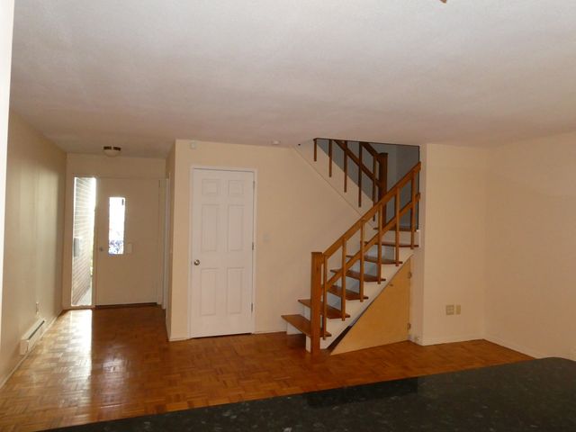 195 West Walk, West Haven, CT 06516