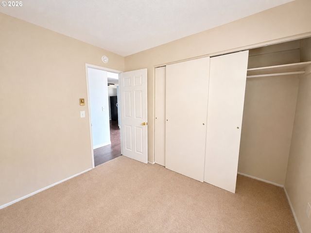 14645 Se MILL St, Portland, OR 97233