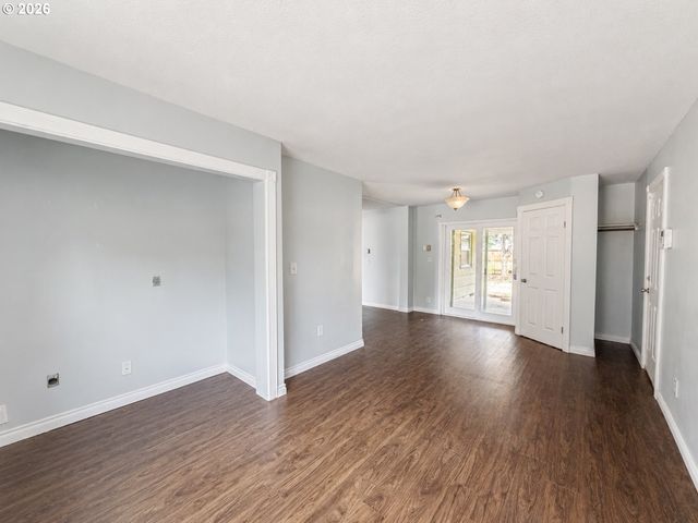 14645 Se MILL St, Portland, OR 97233