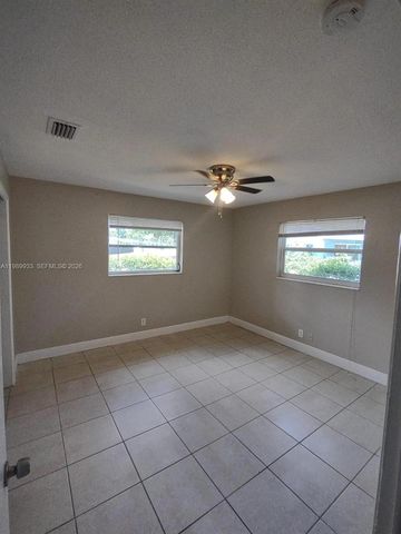 2504 NW 9th Ln 2, Wilton Manors, FL 33311