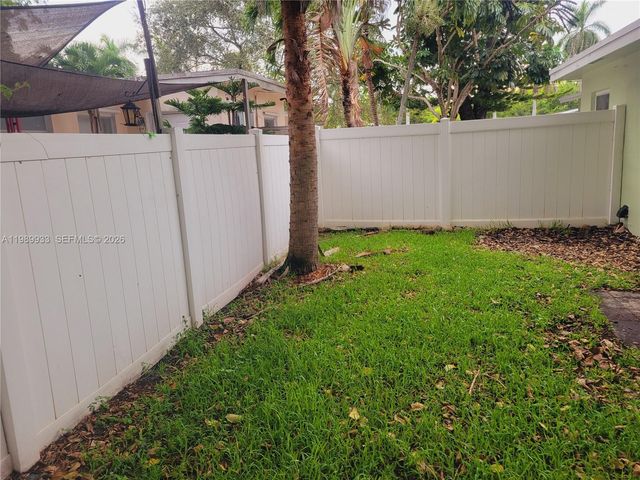 2504 NW 9th Ln 2, Wilton Manors, FL 33311
