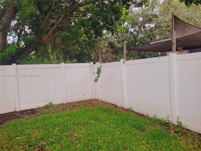 2504 NW 9th Ln 2, Wilton Manors, FL 33311
