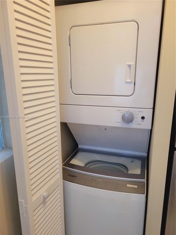 2504 NW 9th Ln 2, Wilton Manors, FL 33311