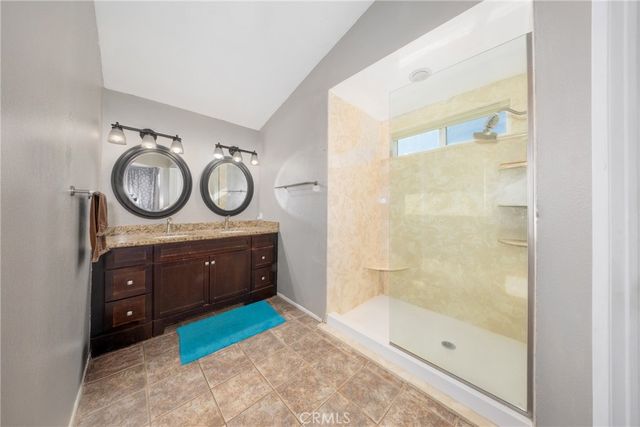 39749 Almansa Court, Murrieta, CA 92562