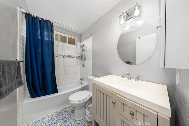 39749 Almansa Court, Murrieta, CA 92562