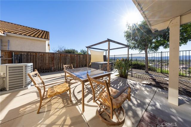 39749 Almansa Court, Murrieta, CA 92562
