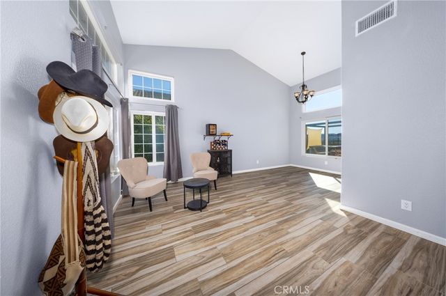 39749 Almansa Court, Murrieta, CA 92562