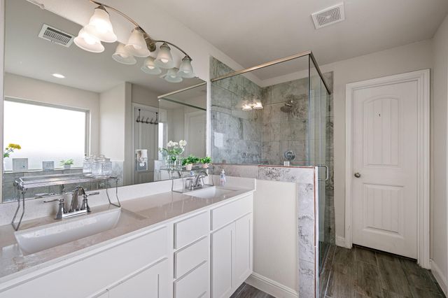 5315 Latigo Court, Alvin, TX 77511