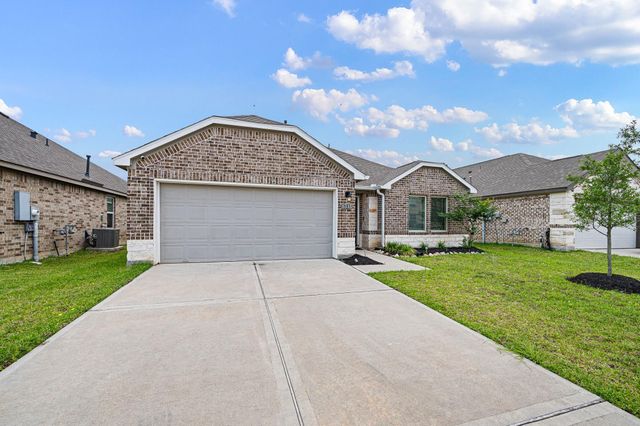 5315 Latigo Court, Alvin, TX 77511