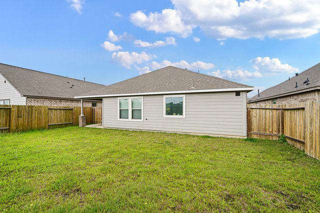 5315 Latigo Court, Alvin, TX 77511