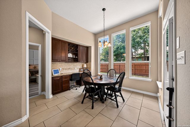 7635 Digges, San Antonio, TX 78254