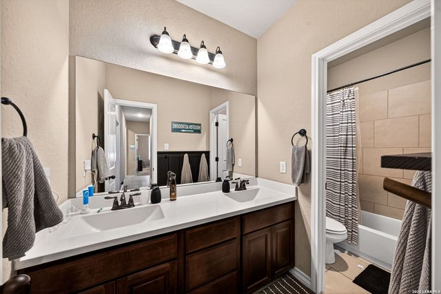 7635 Digges, San Antonio, TX 78254