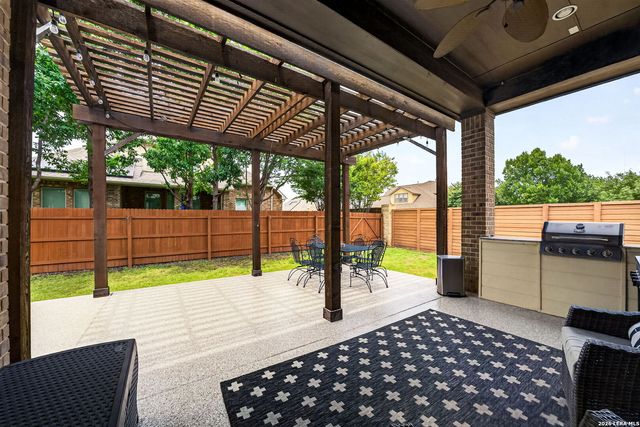 7635 Digges, San Antonio, TX 78254