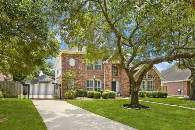1327 Blackthorne Drive, Houston, TX 77094