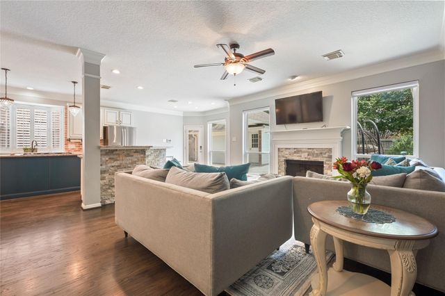 1327 Blackthorne Drive, Houston, TX 77094