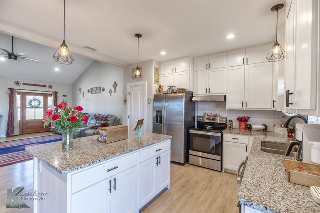 5015 Private Road 3523, Hawley, TX 79525