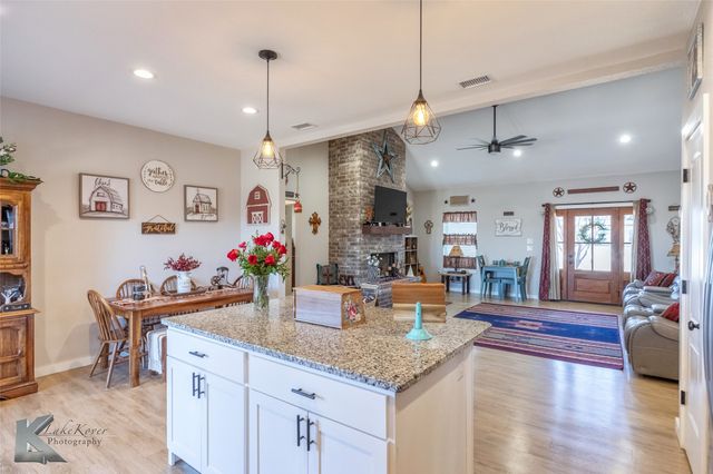 5015 Private Road 3523, Hawley, TX 79525