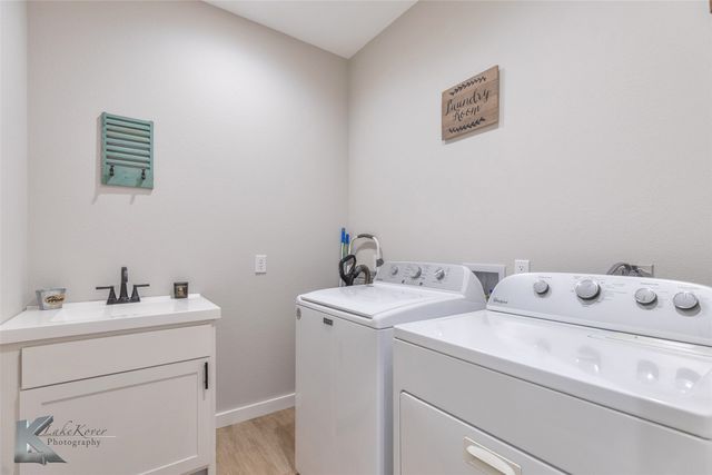 5015 Private Road 3523, Hawley, TX 79525
