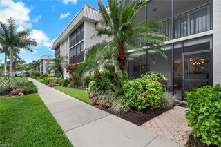 788 Park Shore DR E14, Naples, FL 34103