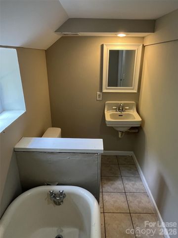 975 Old Charlotte Road SW, Concord, NC 28027
