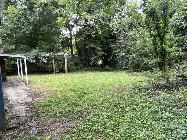 975 Old Charlotte Road SW, Concord, NC 28027