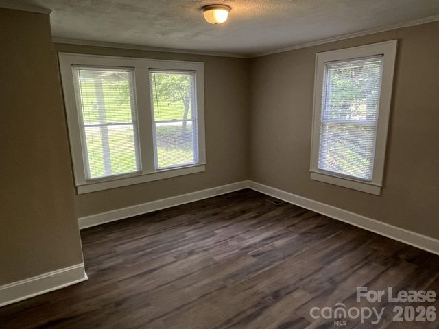 975 Old Charlotte Road SW, Concord, NC 28027