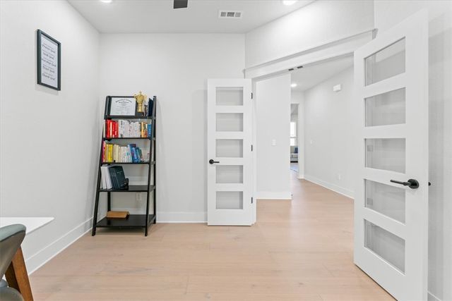 731 Dillon Street, Bentonville, AR 72713