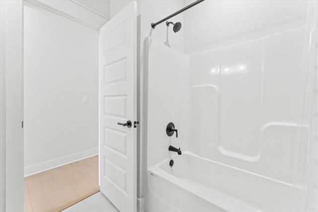 731 Dillon Street, Bentonville, AR 72713