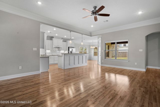 10415 E Landon Green Circle, Gulfport, MS 39503