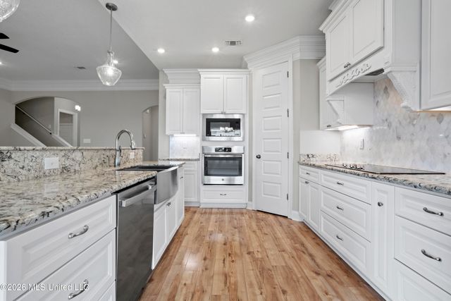 10415 E Landon Green Circle, Gulfport, MS 39503