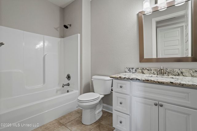 10415 E Landon Green Circle, Gulfport, MS 39503