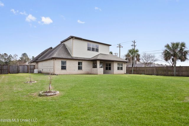 10415 E Landon Green Circle, Gulfport, MS 39503