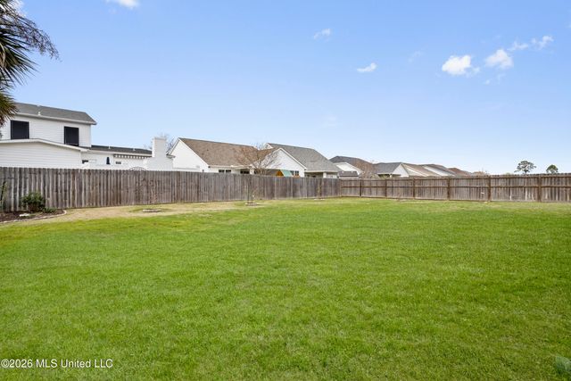 10415 E Landon Green Circle, Gulfport, MS 39503