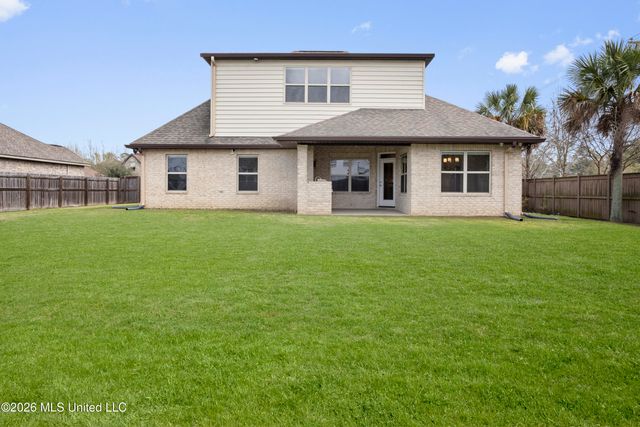 10415 E Landon Green Circle, Gulfport, MS 39503