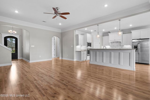 10415 E Landon Green Circle, Gulfport, MS 39503