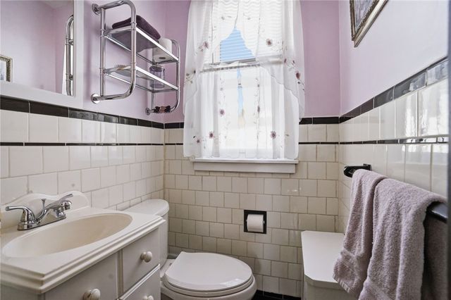 1625 Smith Street, North Providence, RI 02911