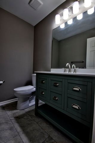 6189 Woodcrest Drive, Burlington, KY 41005