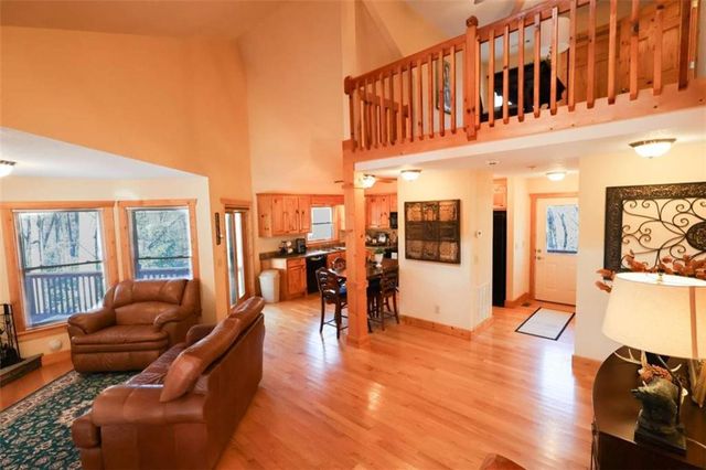 143 Hidden Lake Circle, Ellijay, GA 30536